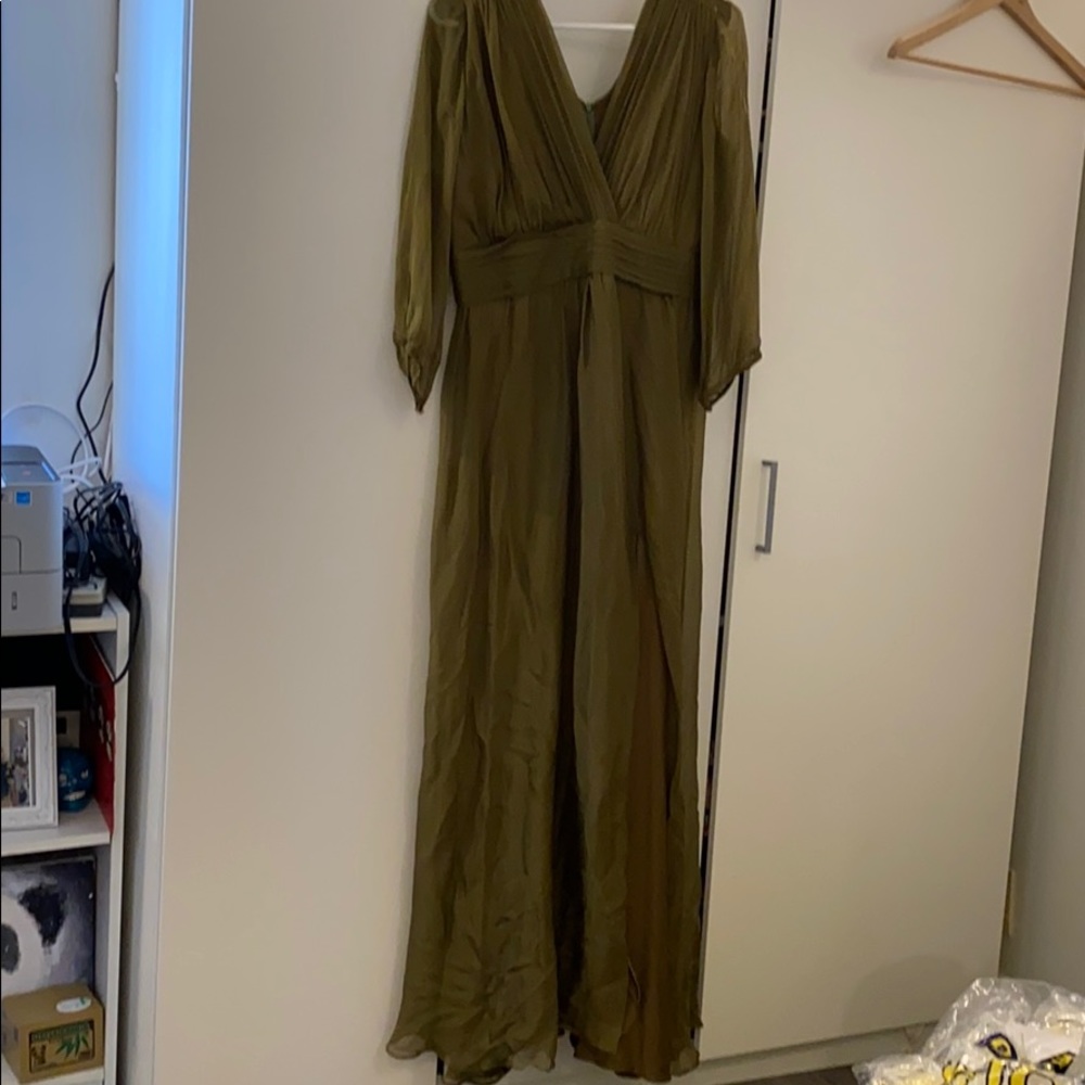Olive Green long dress V neck - Picture 2 of 7